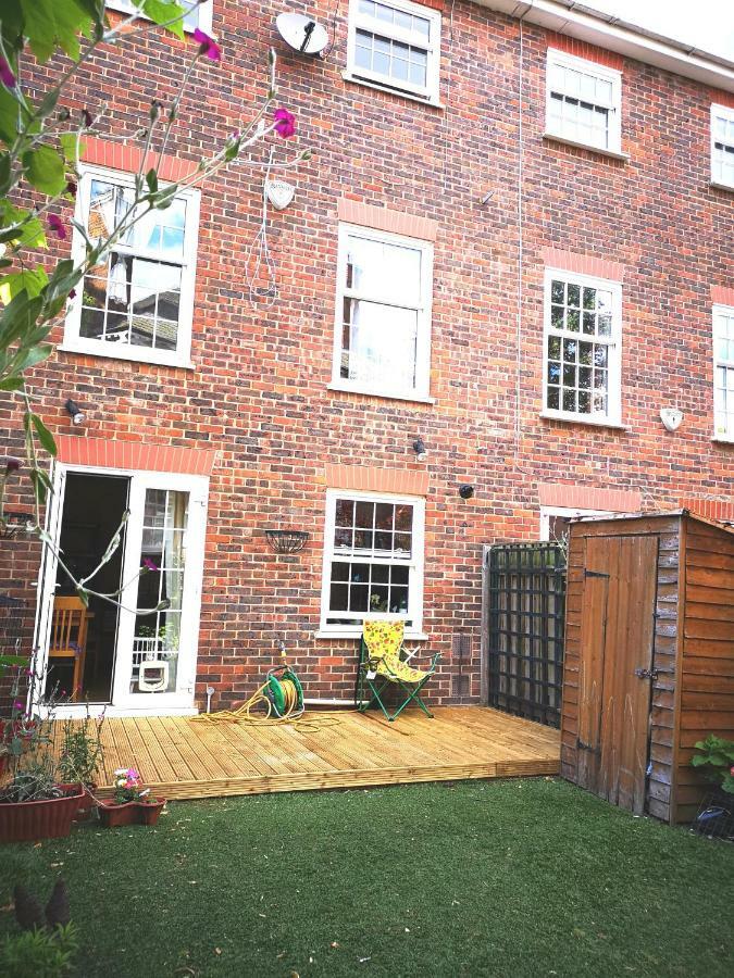 Rooms Close To Wimbledon Tennis Лондон Экстерьер фото